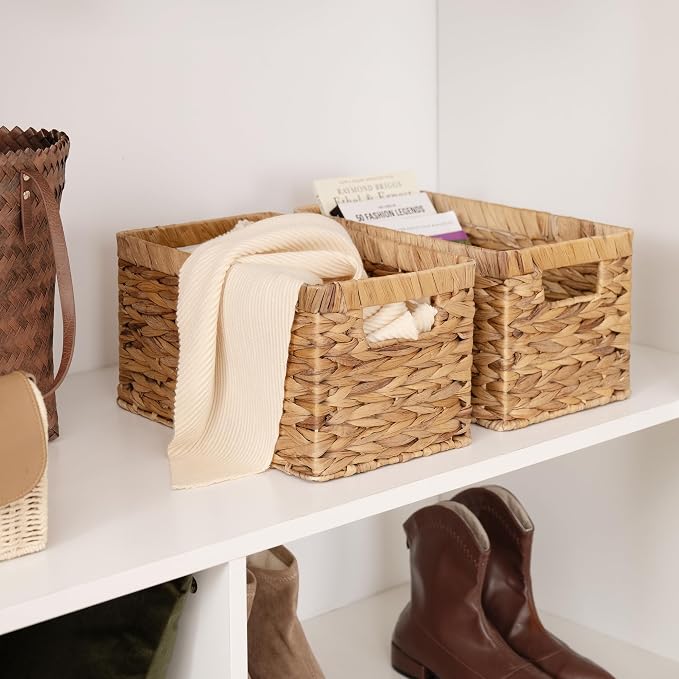StorageWorks Wicker Basket, Baskets