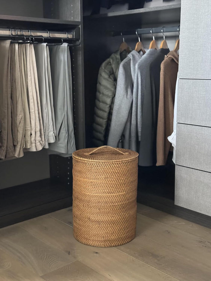 KOUBOO SMALL Rattan Laundry Hamper with Lid and Removable Liner Honey Brown