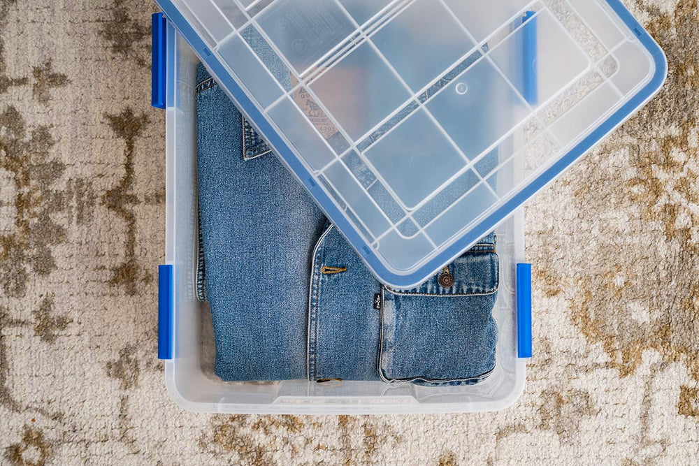 IRIS USA 3-Pack 26.5 Qt Storage Bins with Gasket Lids, Clear/Blue