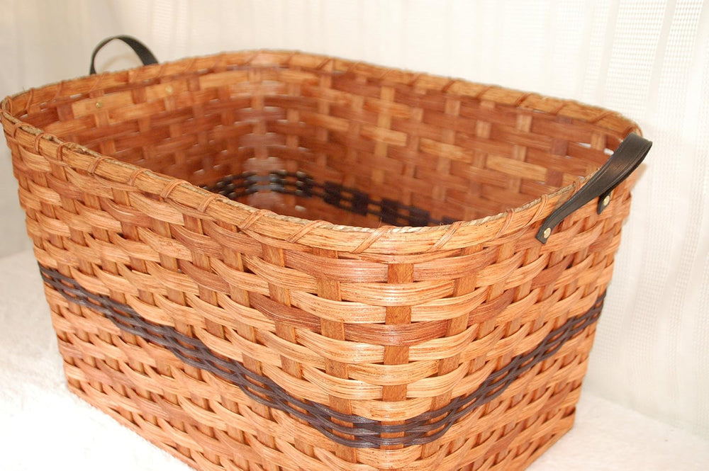 Amish Country Collectible Large Laundry Basket. Make Yet Another Great Additi...