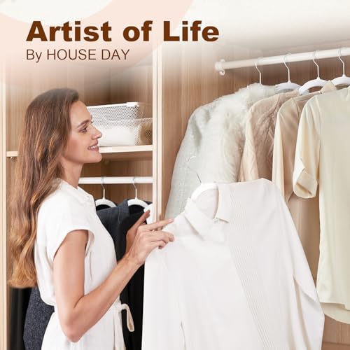 HOUSE DAY Non Slip Plastic Clothes Hangers 60 Pack with Rubber Pads, White