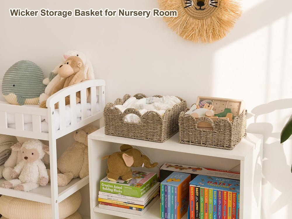 StorageWorks Scalloped Wicker Basket, Hand-woven Rattan Baskets with Built-in...