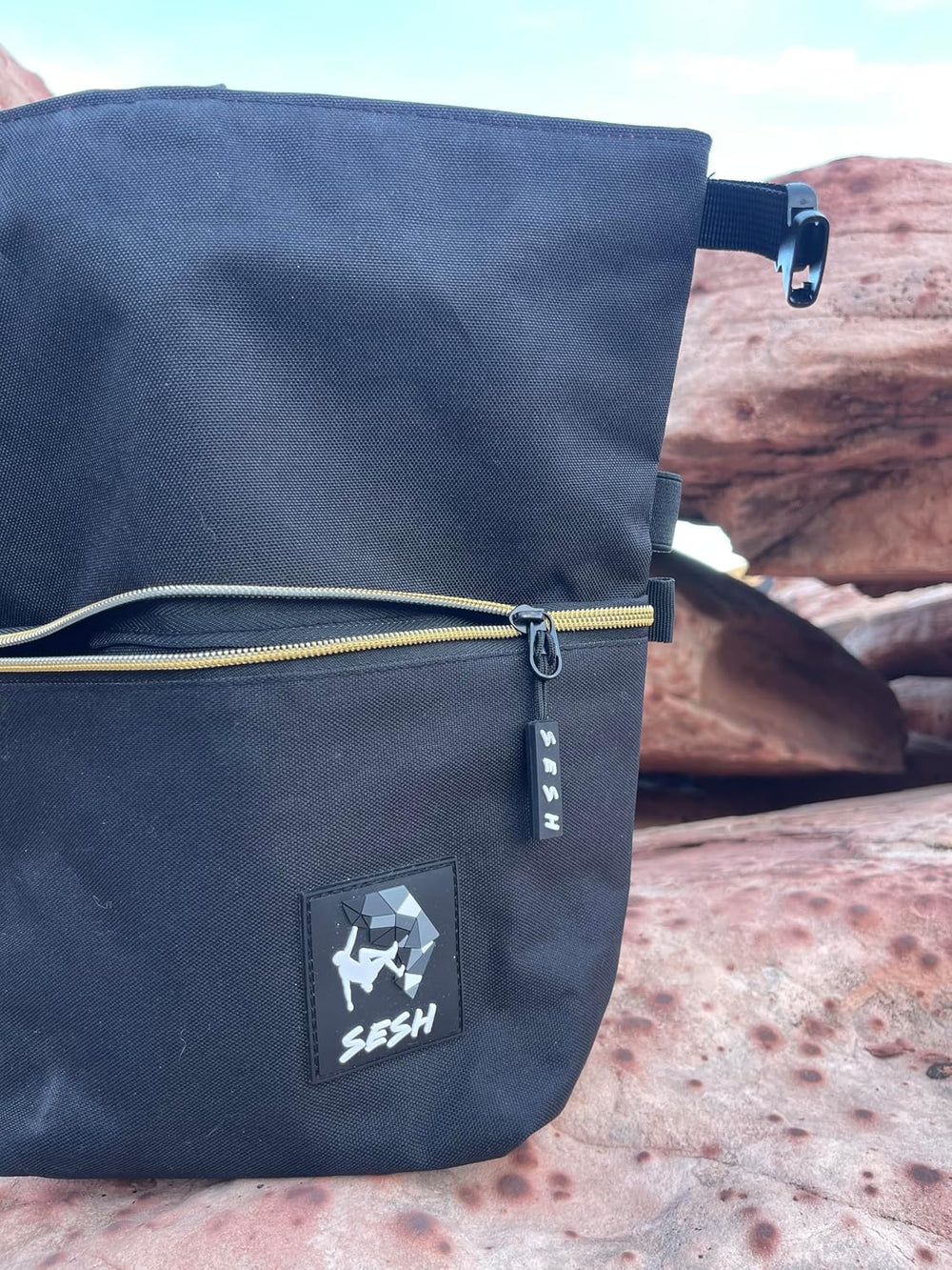 SESH Chalk Bucket - Large Size Chalk Bag for Climbing & Bouldering with M...
